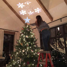 Charger l'image dans la galerie, Star Christmas Tree LED Snowflake Projector Ornament
